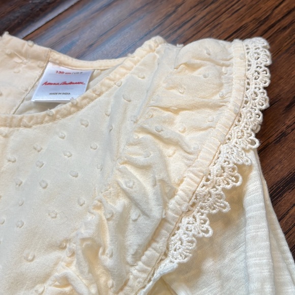 Hanna Andersson girls ruffle detail top - Picture 3 of 5